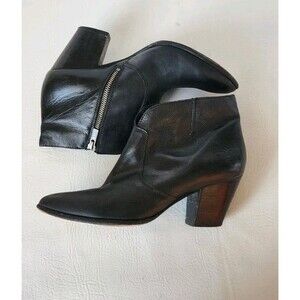 Frye Women US 9 M Jennifer Heeled Bootie Ankle Leather Black Zipper Almond Toe